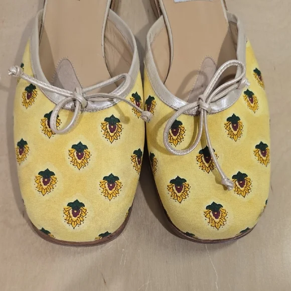 🌻Paul Mayer Yellow Floral Bow Mules - Picture 6 of 15
